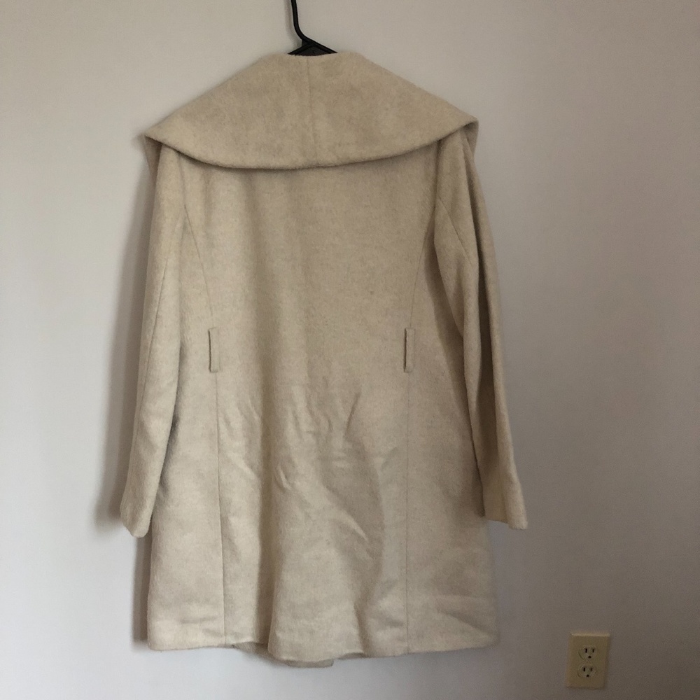 Timeless Ann Taylor Wrap Tie Waist Coat Cream/Beige Size Small *Mobwife Trend* - Picture 2 of 6